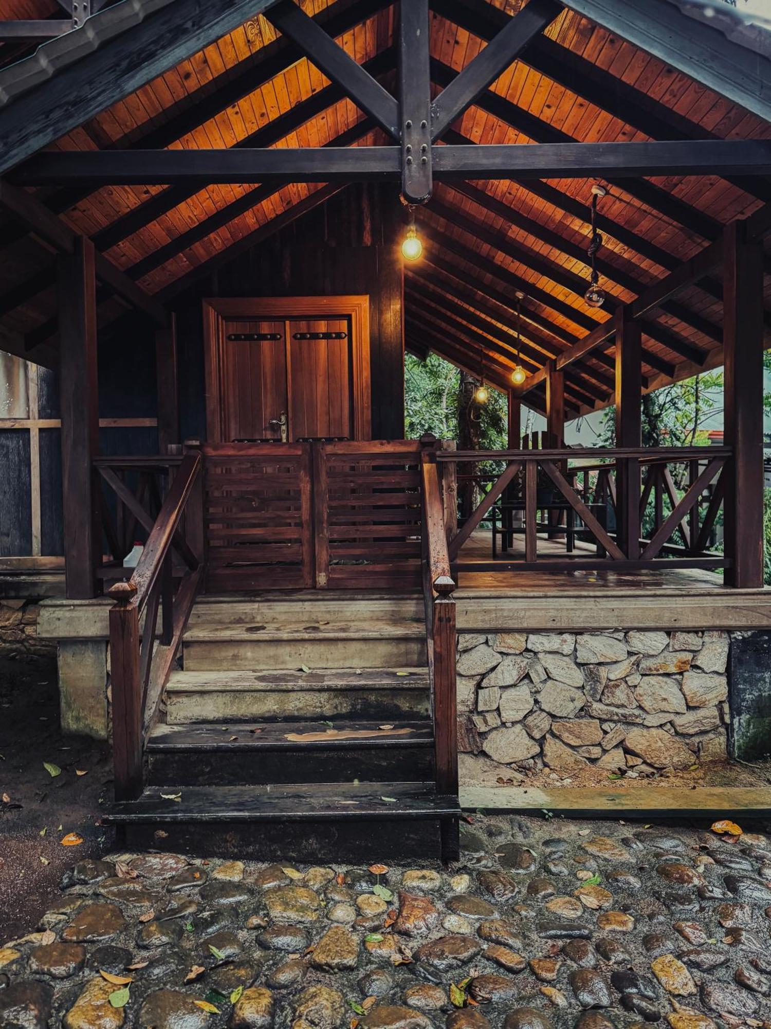 Orelia * Badulla